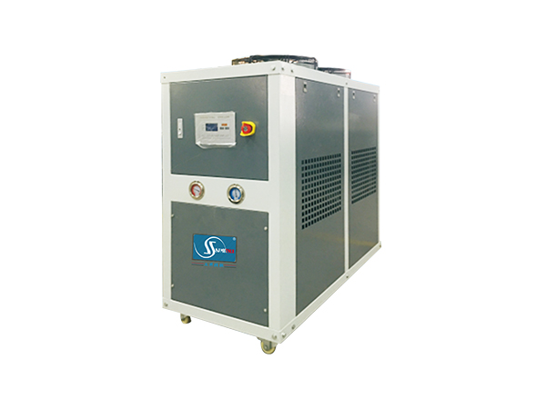 大型真空冷冻干燥机的日常维保方法