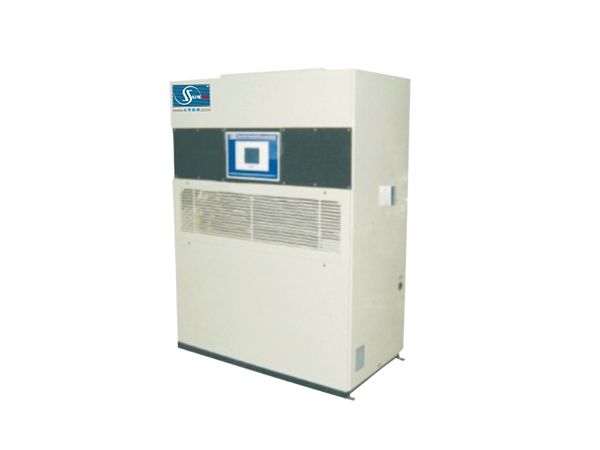 顶出风风管型空调机